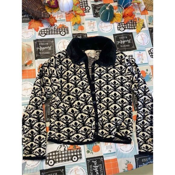 Jacket January Carolina colours Beautiful black and white print with velvety col - Picture 1 of 4